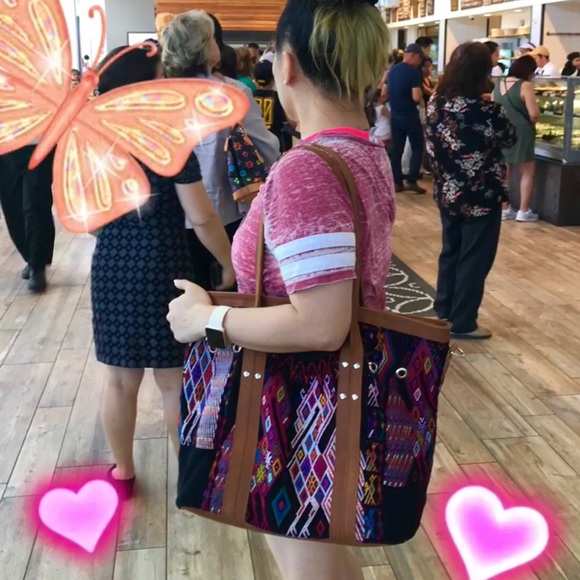 Meet your Posher, Maya Michello - Picture 4 of 14